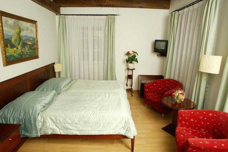 Cerna Liska Hotell Prag Exteriör bild