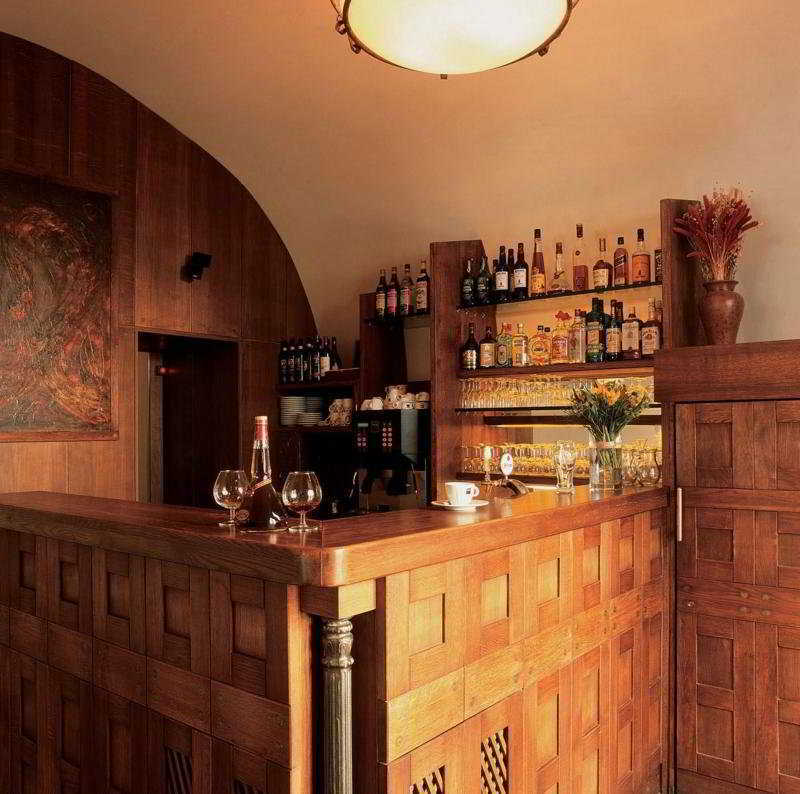 Cerna Liska Hotell Prag Exteriör bild