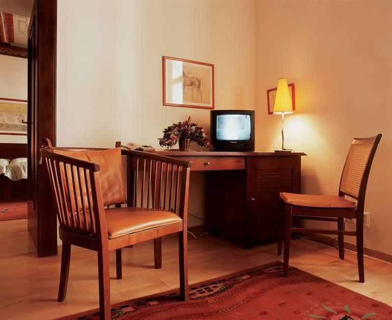 Cerna Liska Hotell Prag Rum bild