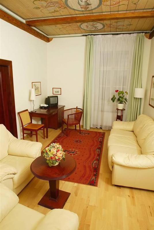 Cerna Liska Hotell Prag Exteriör bild